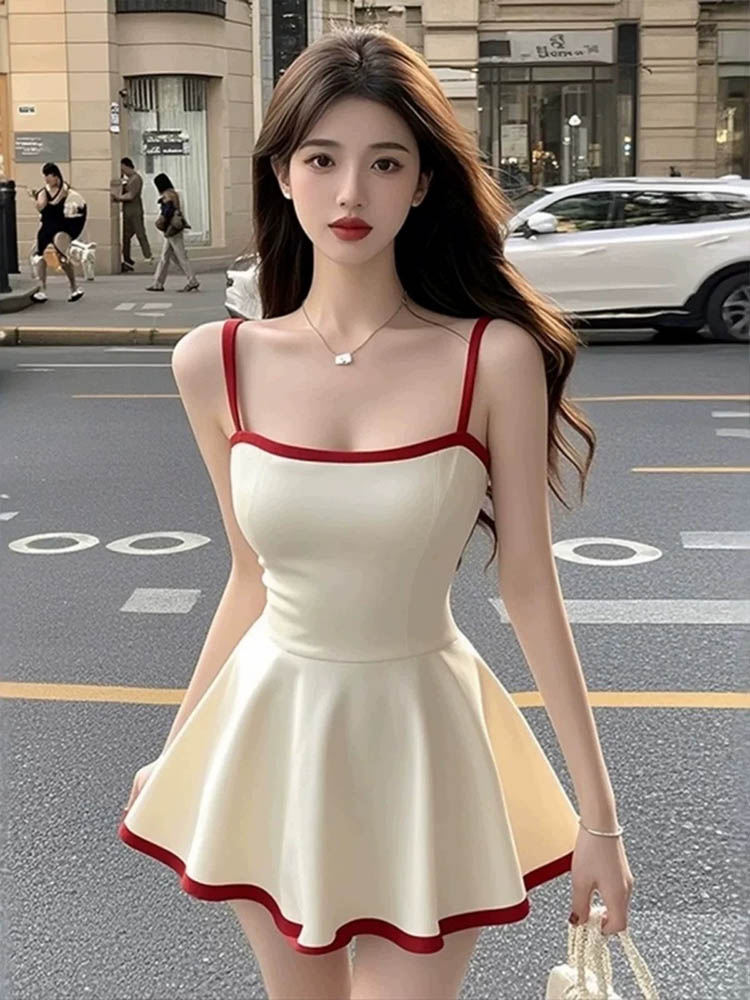 Dress with Square Neck Trim Su - Vintage Fashion Campaigns บทวิจารณ์และราคา