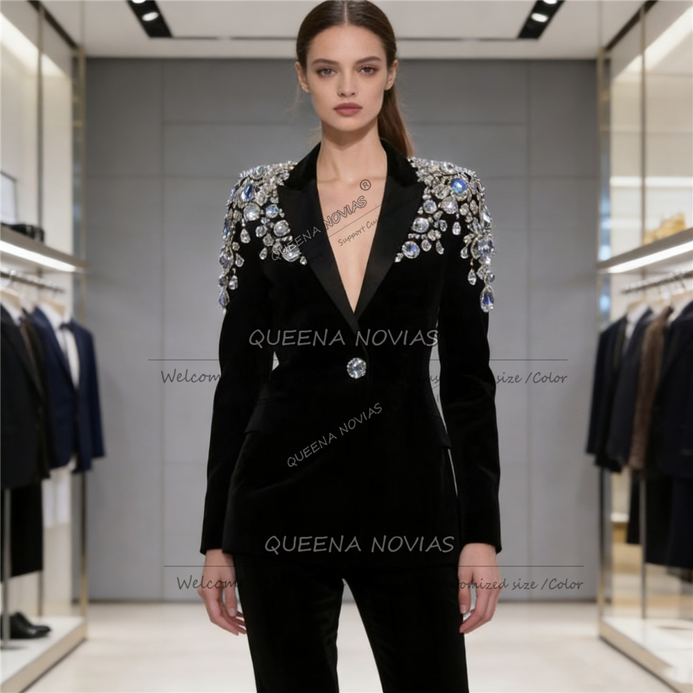Exclusive Diamond Beaded Suits - Velvet Blazer Vintage บทวิจารณ์และราคา