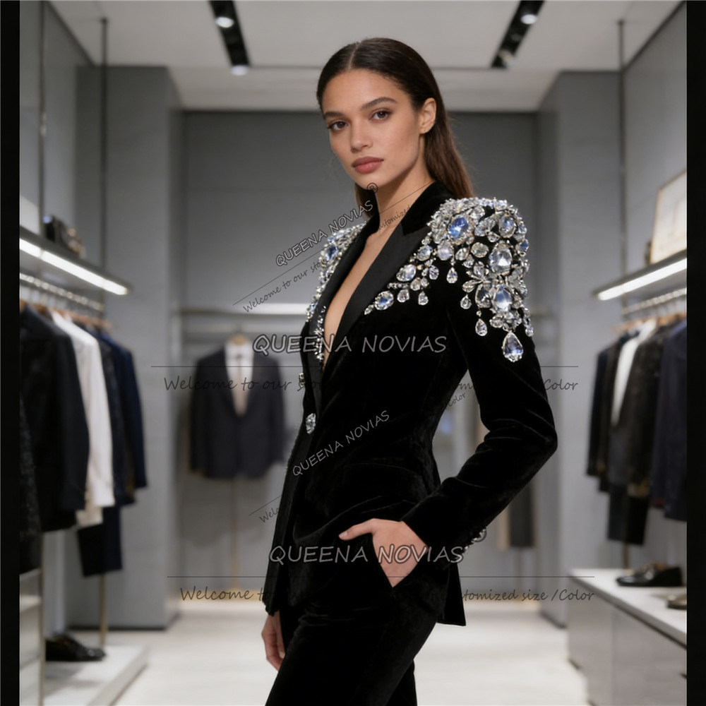 Exclusive Diamond Beaded Suits - Velvet Blazer Vintage บทวิจารณ์และราคา