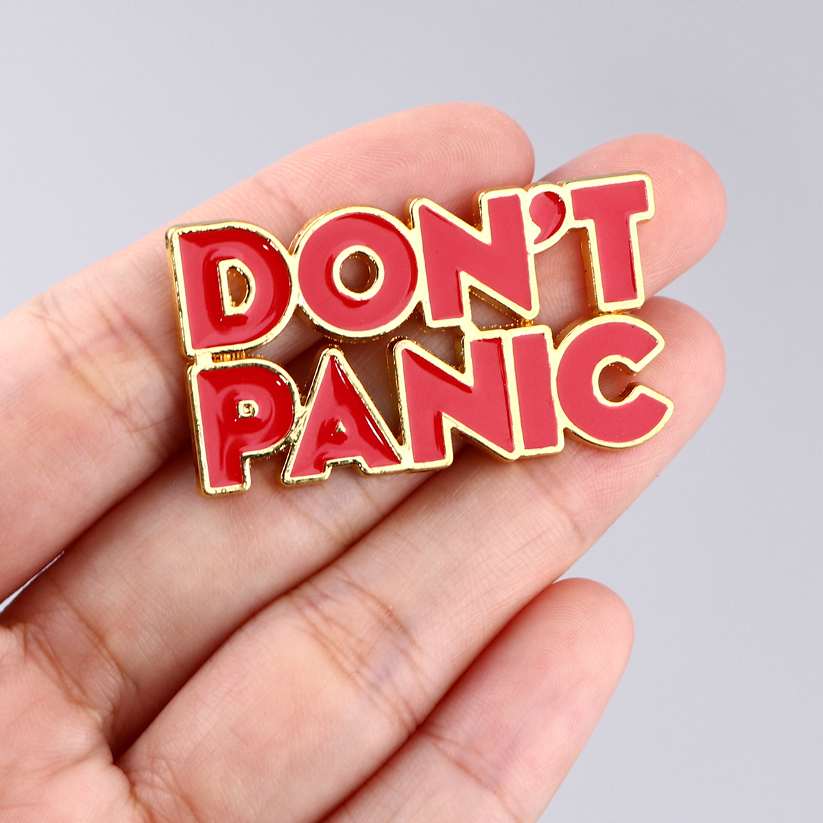 Vintage Enamel Pin Brooch Funn - Vintage Fashion Japan บทวิจารณ์และราคา